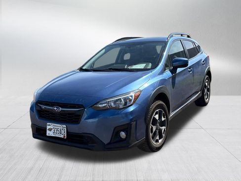 Used 2020 Subaru Crosstrek 2.0i Premium w/ Moonroof Package 2 AWD/4WD image 2