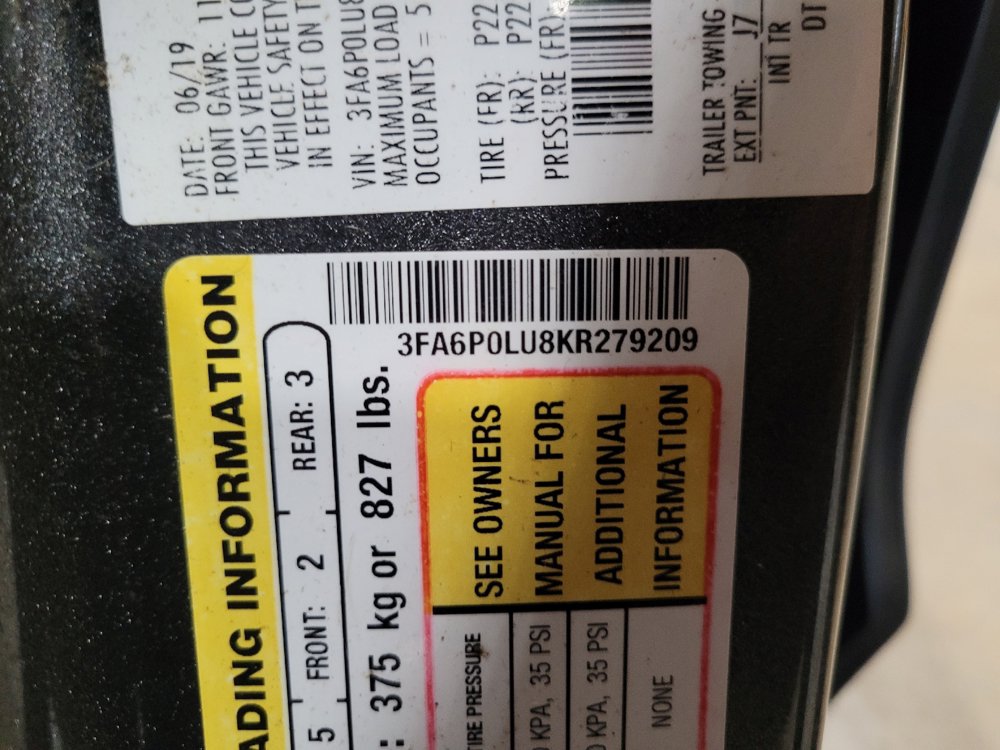 Used 2019 Ford Fusion SE FWD image 33