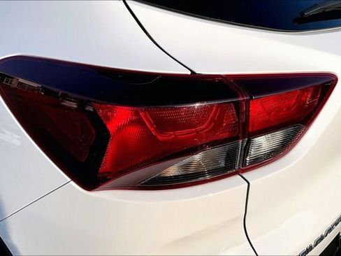 Used 2023 Chevrolet TrailBlazer LT w/ Convenience Package image 22