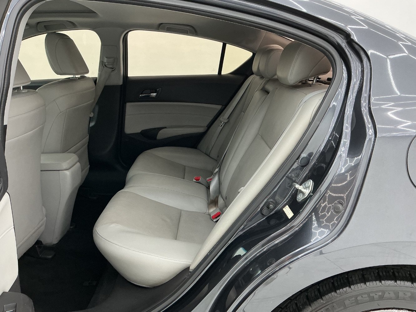 Used 2016 Acura ILX w/ Premium Package FWD image 20