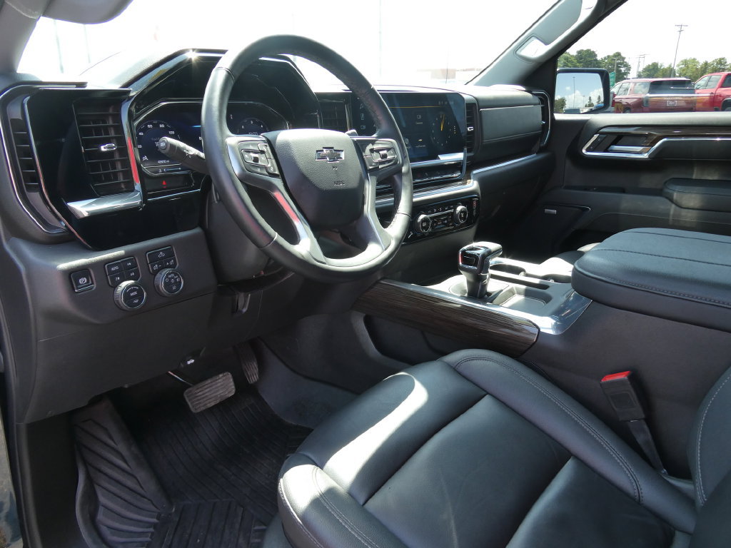 Certified 2025 Chevrolet Silverado 1500 RST w/ All Star Edition Plus AWD/4WD image 24