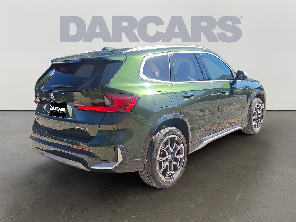 Used 2023 BMW X1 xDrive28i w/ Premium Package AWD/4WD image 6