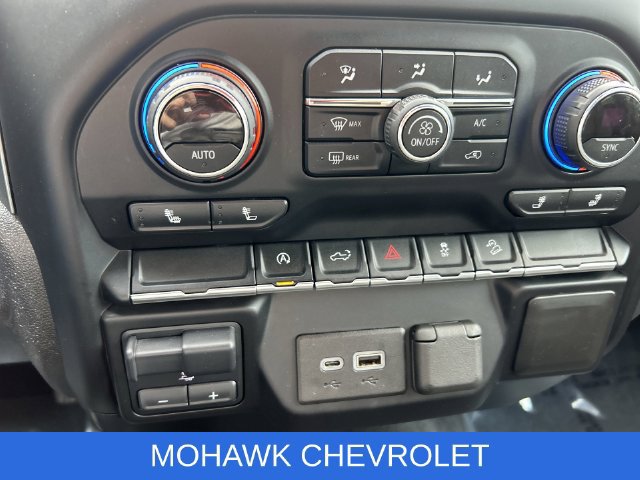 Used 2021 Chevrolet Silverado 1500 RST AWD/4WD image 17