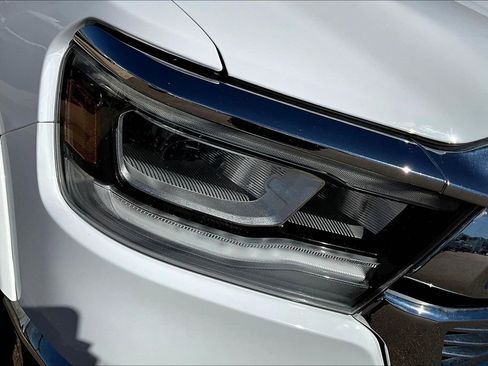 Used 2022 RAM 1500 Laramie image 31