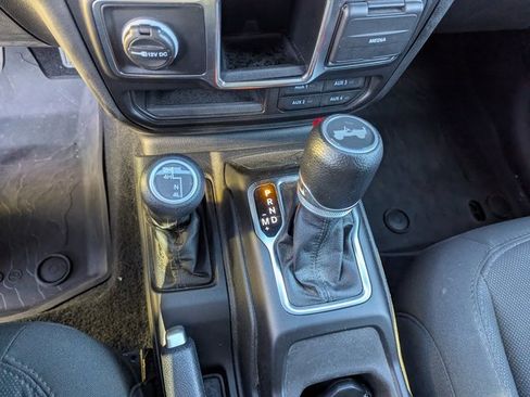 Used 2023 Jeep Wrangler Sport image 12