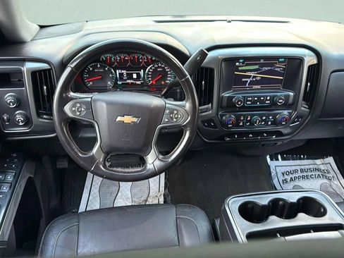 Used 2018 Chevrolet Silverado 1500 LT w/ All Star Edition image 27