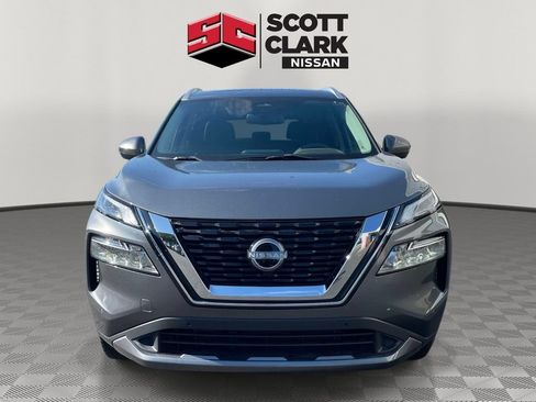 Used 2023 Nissan Rogue SL w/ SL Premium Package FWD image 2