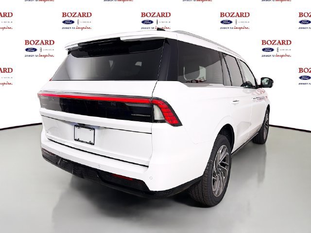 New 2026 Lincoln Navigator Reserve AWD/4WD image 7