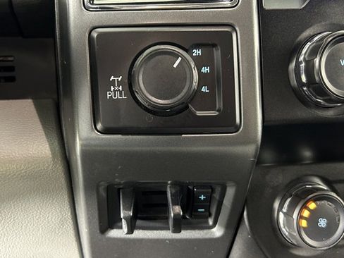 Used 2020 Ford F350 XLT w/ XLT Premium Package image 19