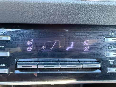 Used 2021 Hyundai Sonata Limited w/ Winter Weather Package FWD image 50