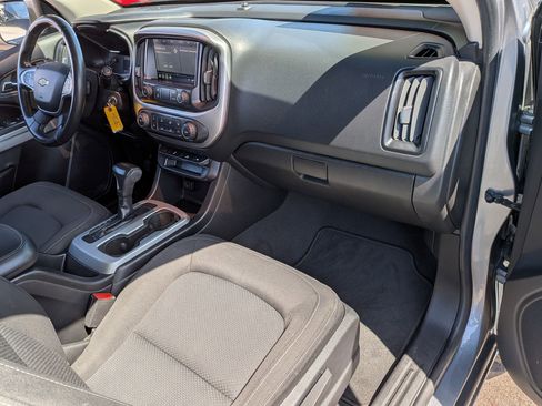 Used 2019 Chevrolet Colorado LT AWD/4WD image 33