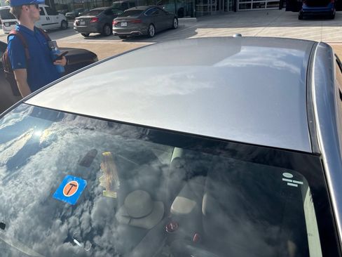 Used 2010 Toyota Corolla LE FWD image 11