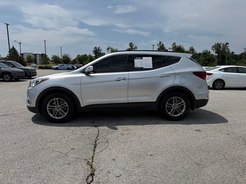 Used 2018 Hyundai Santa Fe Sport w/ 2.4L Value Package 02 FWD image 4