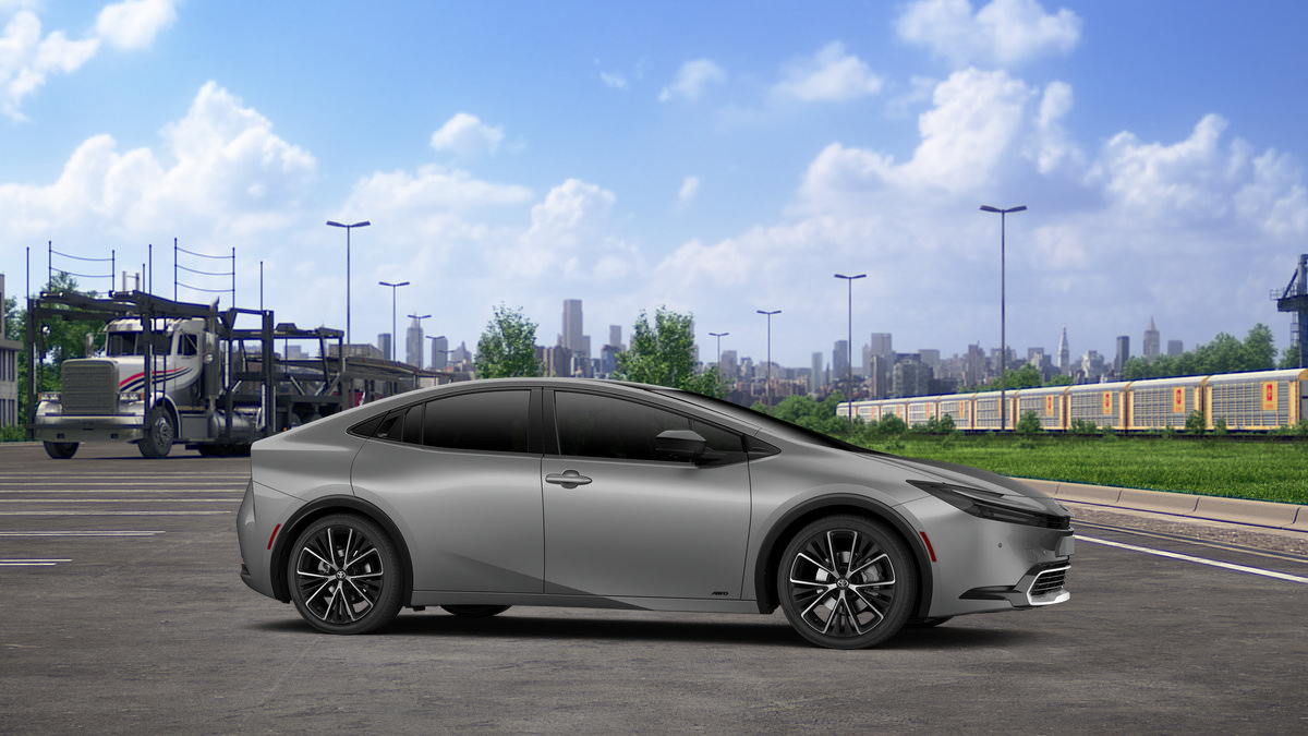 New 2027 Toyota Prius Limited w/ Limited Premium Package AWD/4WD image 13