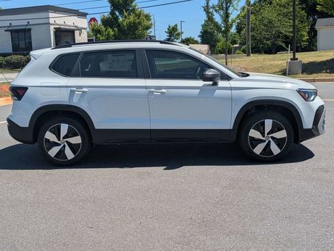 New 2026 Volkswagen Taos S AWD/4WD image 3