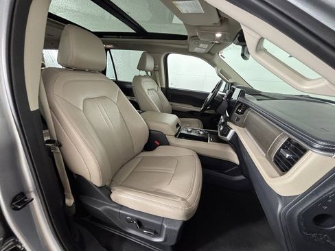 Used 2024 Ford Expedition Max Limited image 39