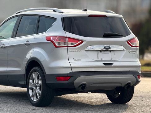 Used 2015 Ford Escape Titanium image 16