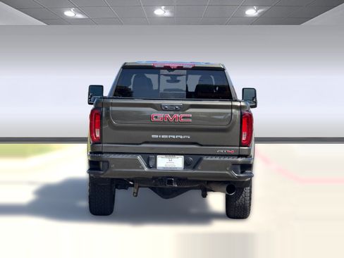 Used 2023 GMC Sierra 2500 AT4 w/ AT4 Premium Plus Package AWD/4WD image 9