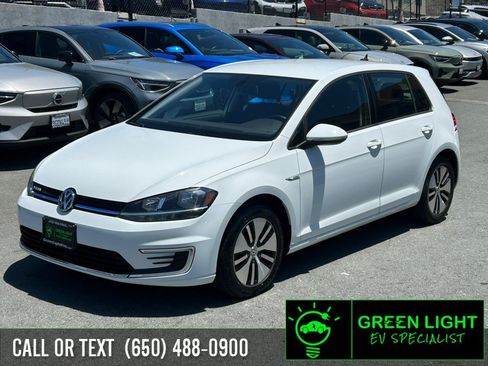 Used 2019 Volkswagen e-Golf SE w/ Driver Assistance Package FWD image 1