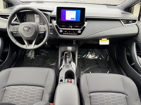 New 2026 Toyota Corolla SE image 18