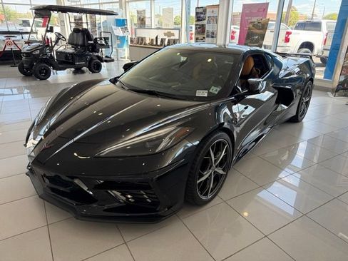 Used 2023 Chevrolet Corvette Stingray Premium Cpe w/ Z51 Performance Package RWD image 6