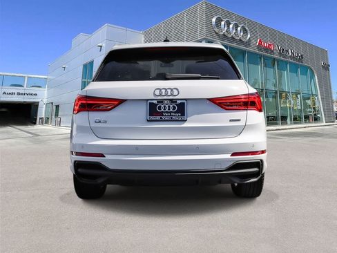 Used 2023 Audi Q3 2.0T Premium Plus w/ Premium Plus Package AWD/4WD image 3