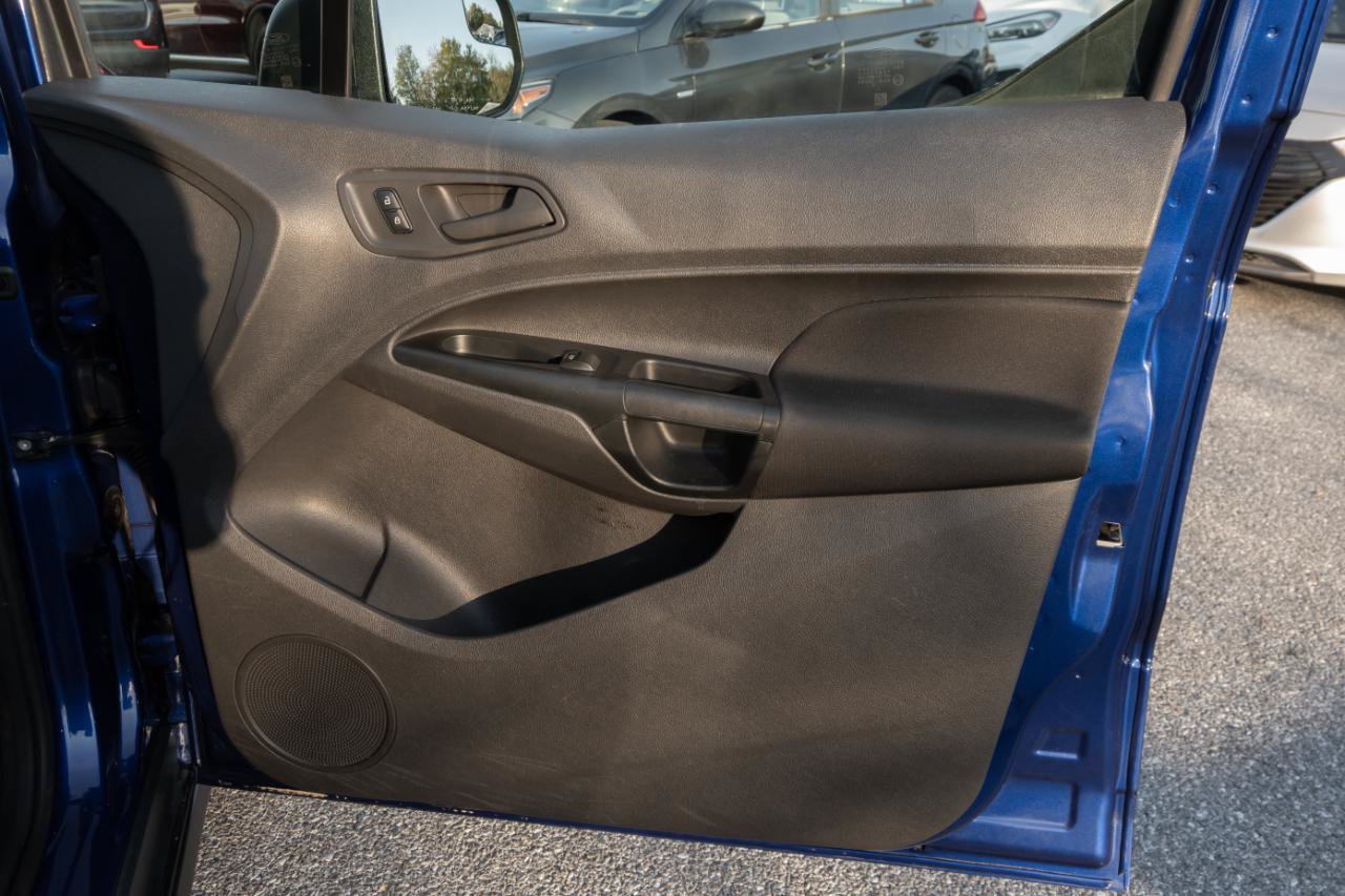 Used 2018 Ford Transit Connect XL FWD image 27