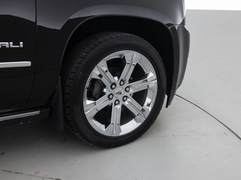 Used 2018 GMC Yukon Denali AWD/4WD image 19