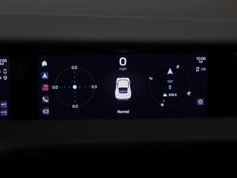 Used 2023 Porsche Taycan image 26