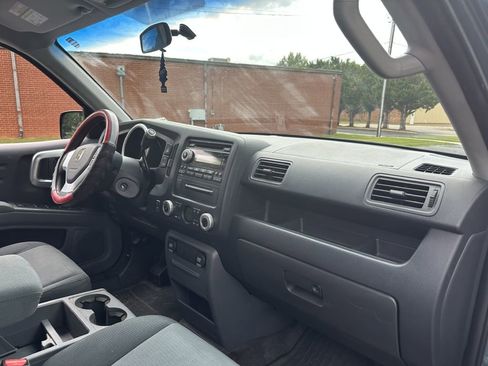 Used 2006 Honda Ridgeline RT image 21