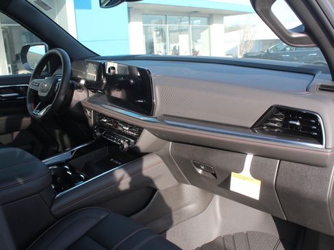 New 2026 Chevrolet Suburban RST w/ Comfort Package image 13