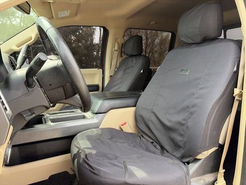 Used 2017 Ford F150 XLT w/ Equipment Group 302A Luxury image 12