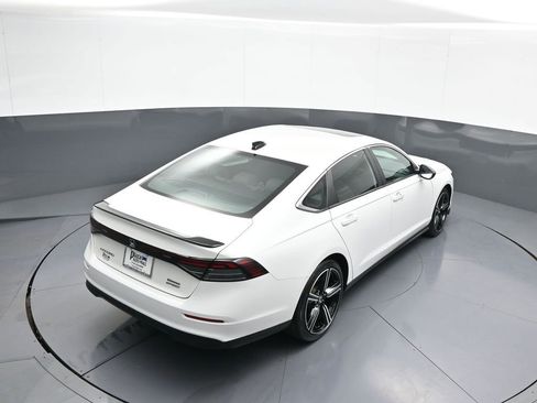 Certified 2024 Honda Accord Sport image 37