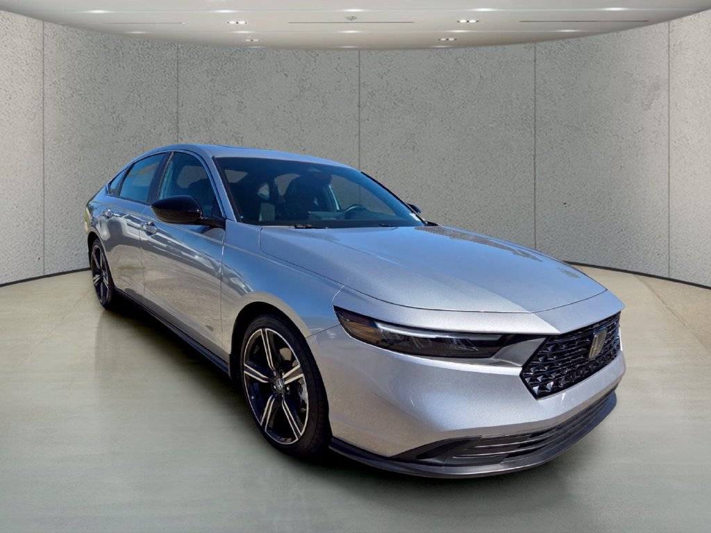 Used 2024 Honda Accord Sport image 7