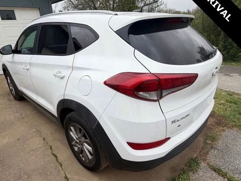 Used 2017 Hyundai Tucson SE image 4