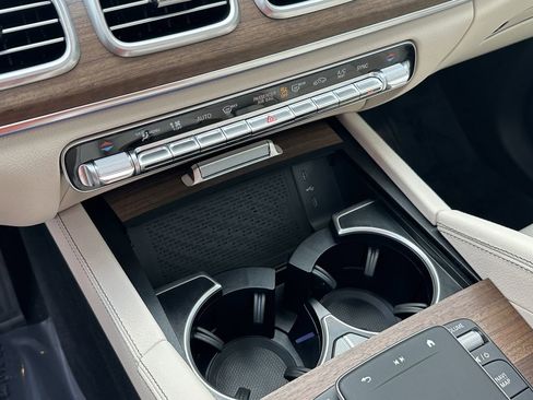 Used 2026 Mercedes-Benz GLE 450 4MATIC image 32