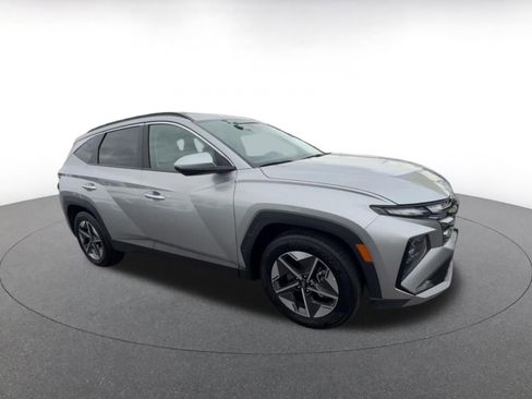 Used 2025 Hyundai Tucson SEL image 2