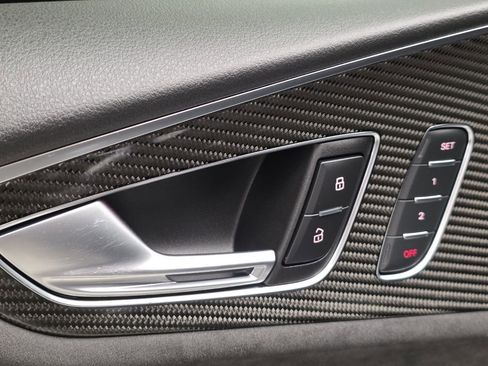 Used 2018 Audi RS 7 Performance w/ Driver Assistance Package image 29