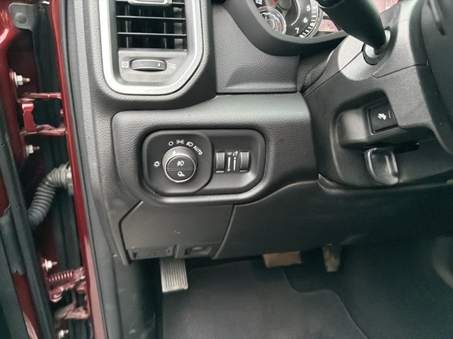 Used 2022 RAM 2500 Laramie AWD/4WD image 17
