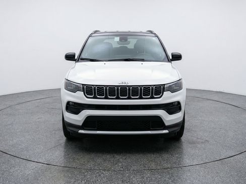 Used 2025 Jeep Compass Limited image 2