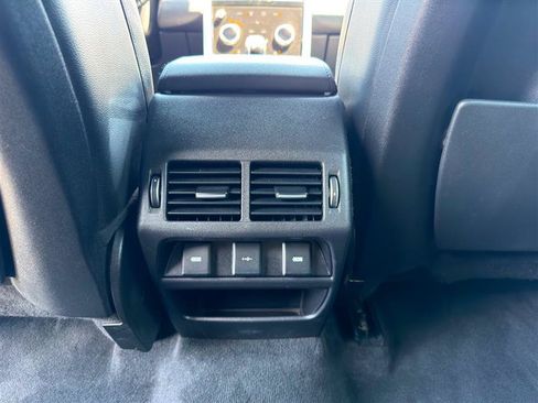 Used 2020 Land Rover Discovery Sport AWD/4WD image 20