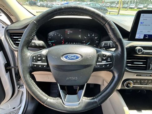 Used 2020 Ford Escape SEL AWD/4WD image 21