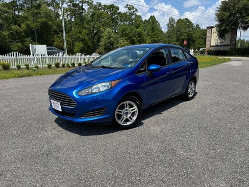Used 2018 Ford Fiesta SE FWD image 29