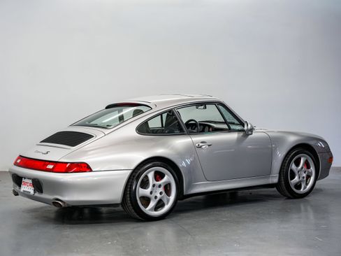 Used 1997 Porsche 911 Carrera 4S AWD/4WD image 3