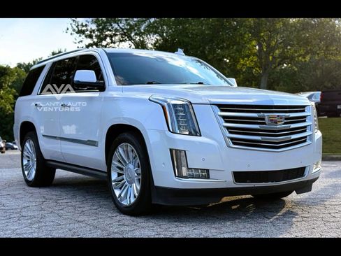 Used 2019 Cadillac Escalade Platinum image 6