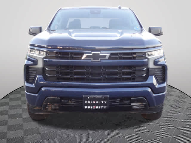 Used 2023 Chevrolet Silverado 1500 RST AWD/4WD image 5