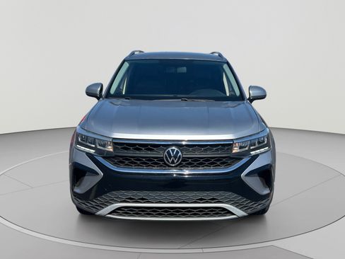 Used 2022 Volkswagen Taos SE FWD image 8