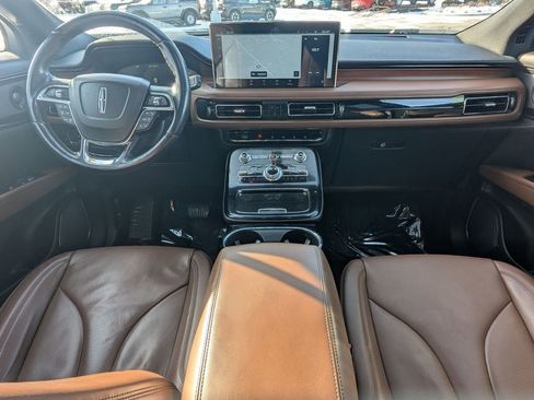 Used 2022 Lincoln Nautilus Reserve w/ Equipment Group 201A image 24