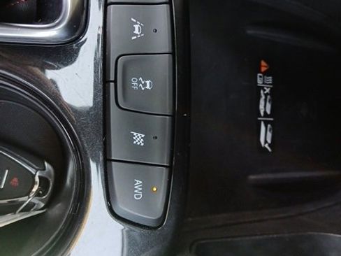 Used 2022 Chevrolet TrailBlazer RS w/ Sun and Liftgate Package image 21