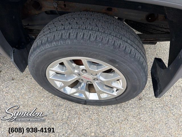 Used 2015 GMC Sierra 1500 SLT w/ SLT Crew Cab Value Package AWD/4WD image 23